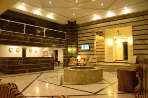 Гостиница Carlton Tower Hotel Lahore  Лахор